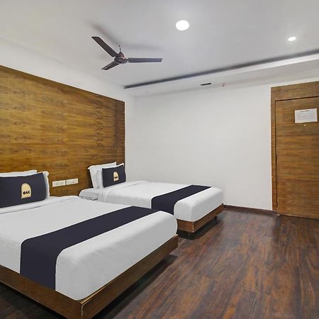 Townhouse Oak The Margi Hotel Near Yosufguda Metro Station Гайдарабад Екстер'єр фото